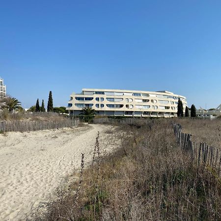 Studio Front De Mer Avec Vue Mer Panoramique ! Le Grau-du-Roi Esterno foto