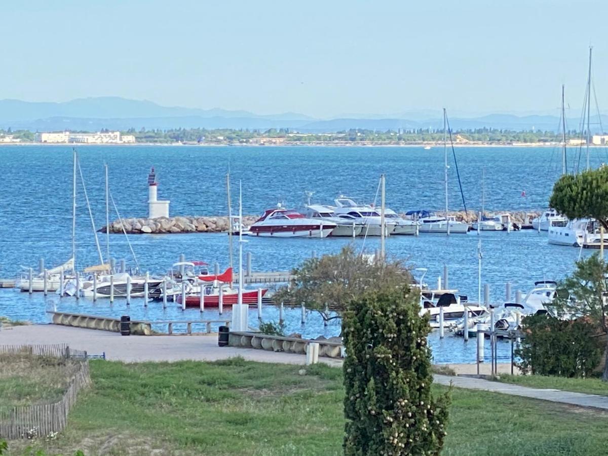 Studio Front De Mer Avec Vue Mer Panoramique ! Le Grau-du-Roi Esterno foto