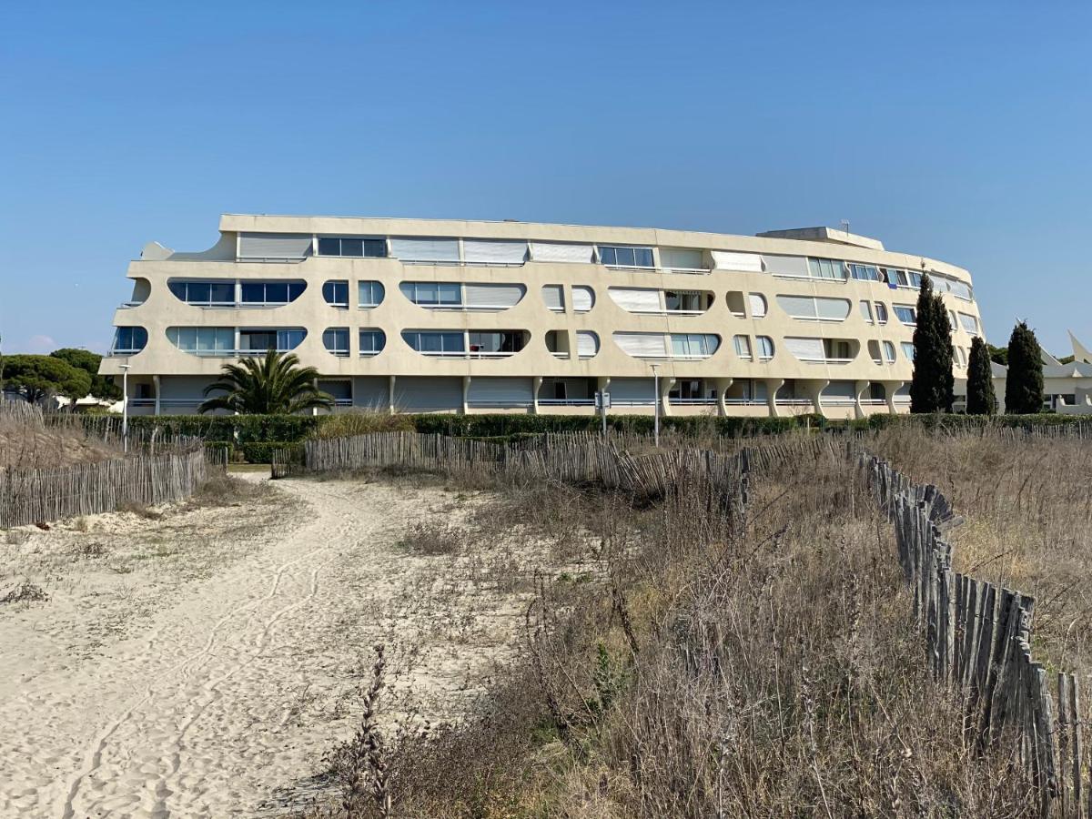 Studio Front De Mer Avec Vue Mer Panoramique ! Le Grau-du-Roi Esterno foto